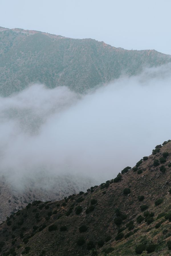 Cloud bank over a ridge — photo by Liisbet Luup on Pexels