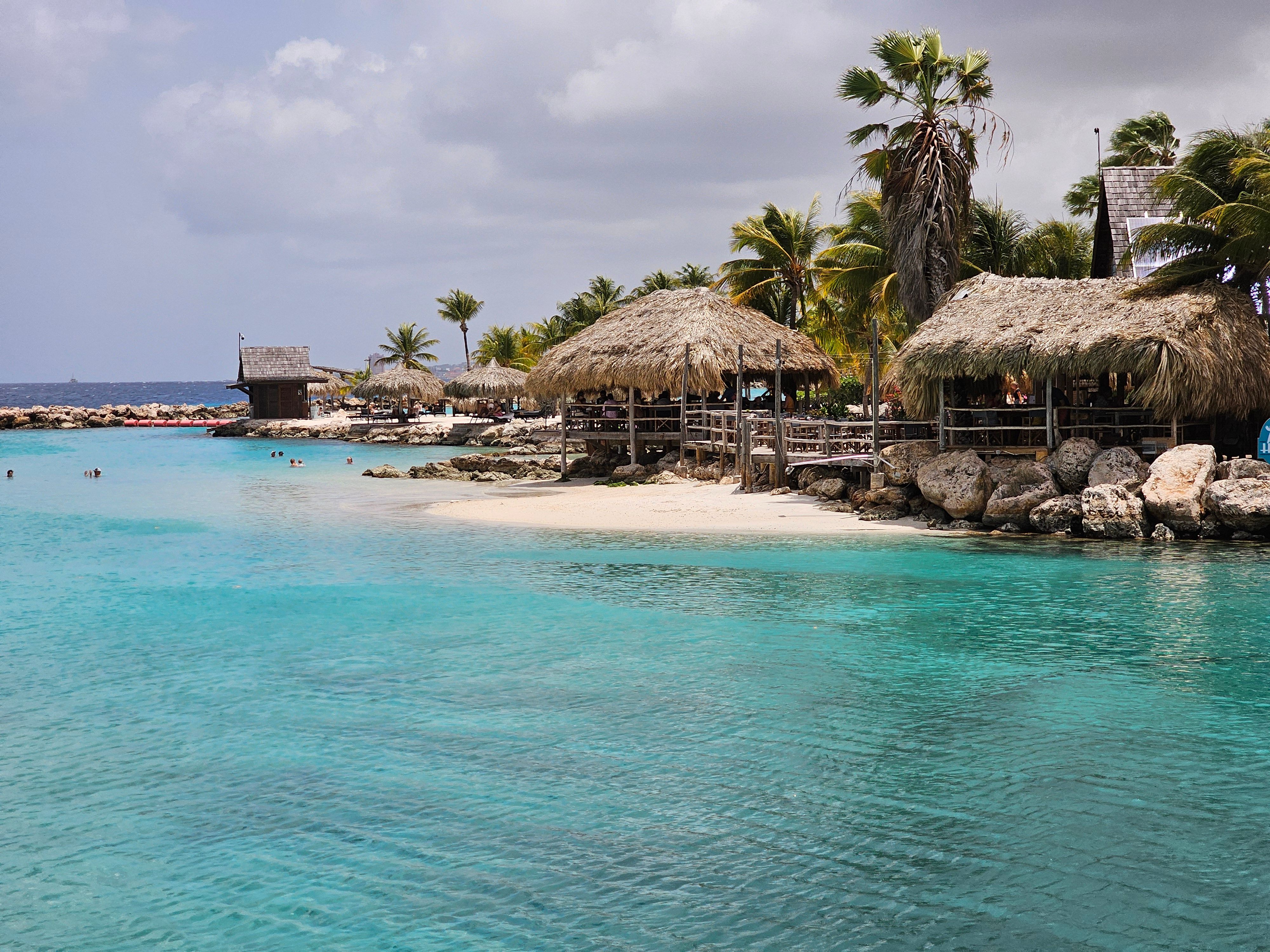 Restauracje na bulwarze Mambo Beach
