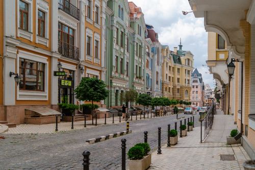 Free Colorful architecture in Vozdvizhenka, Kyiv. A perfect blend of historic charm and modern urban life. Stock Photo
