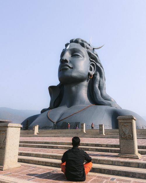 Free Experience the grandeur of the Adiyogi Shiva statue in Tamil Nadu, symbolizing peace and meditation. Stock Photo