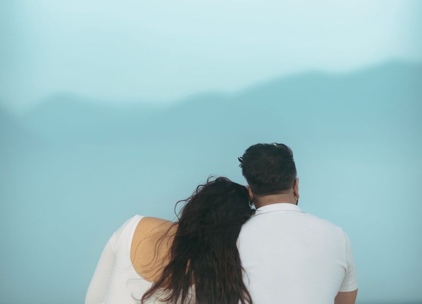 couple using dating app on smartphone