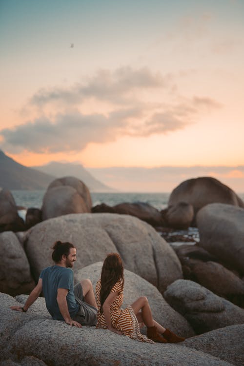 Foto d'estoc gratuïta de a l'aire lliure, alba, capvespre