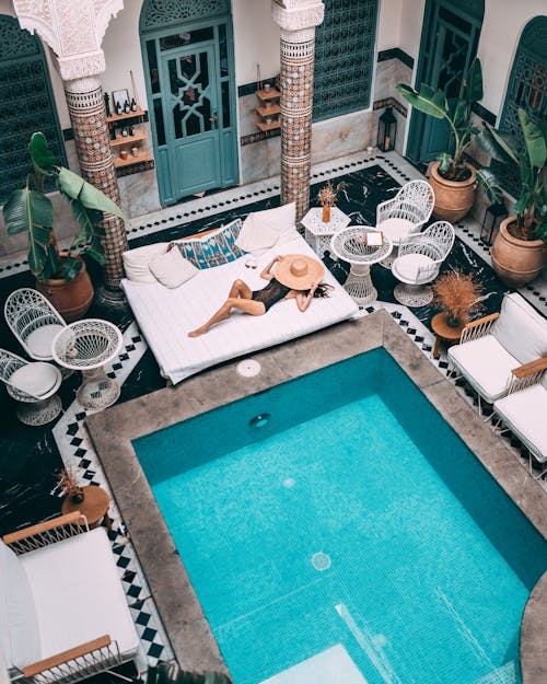 Безкоштовне стокове фото на тему «marrakech, архітектура, біля басейну»