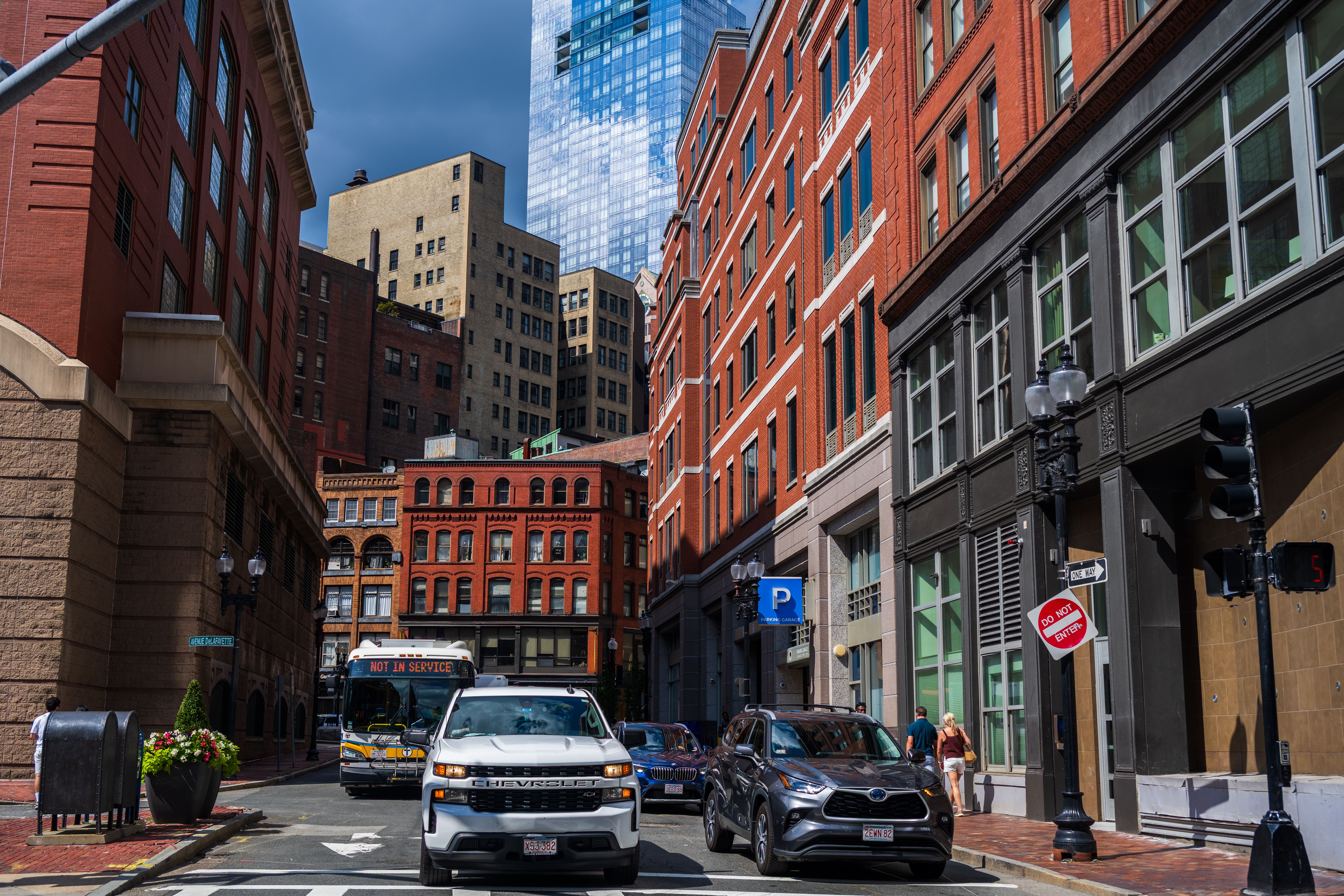 Top Boston, MA Grocery Giveaways With No Purchase Necessary: Safe Entry Guide
