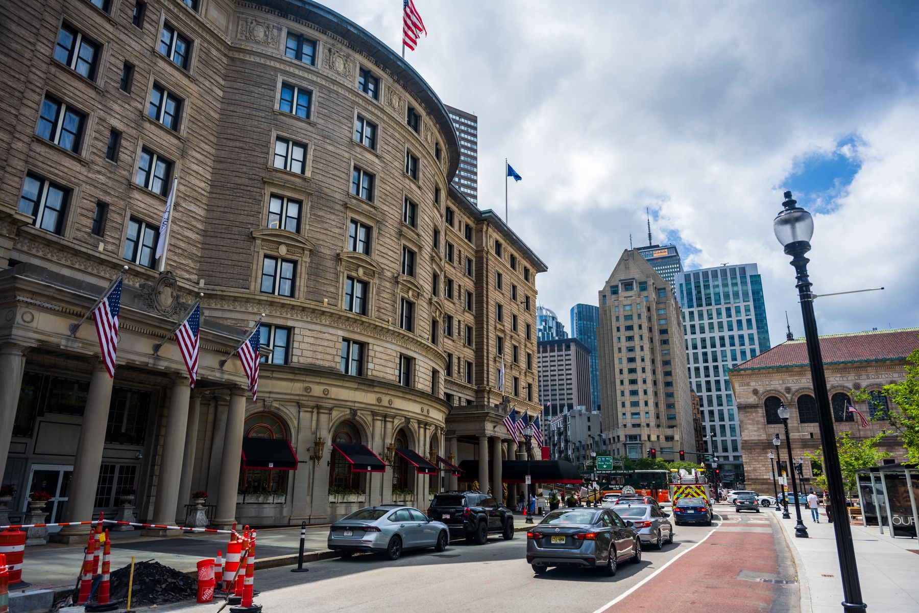Albany, NY: Best Family Hotels with Free Shuttles to Skip Car Rentals