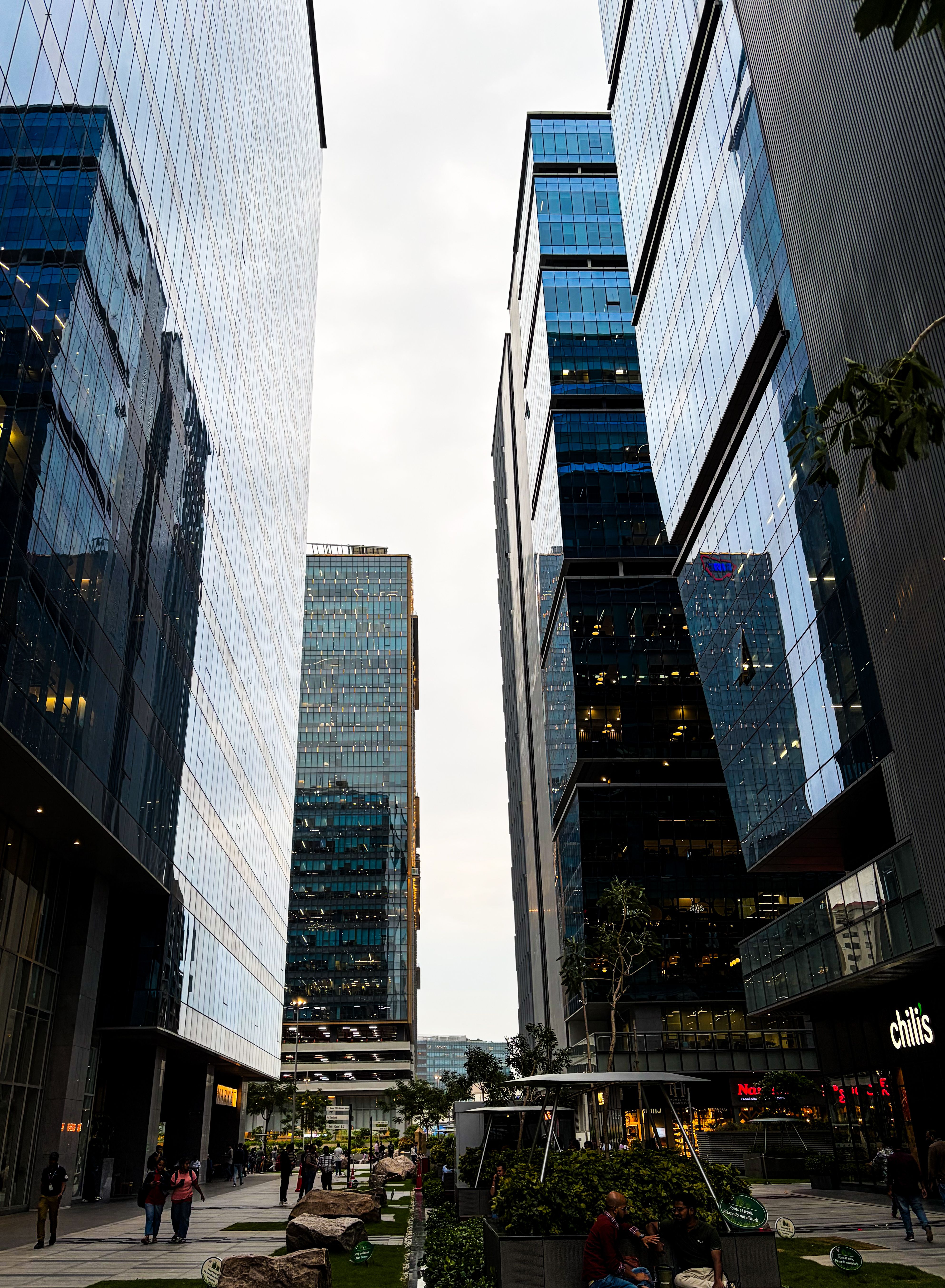 Las 10 sedes corporativas más costosas jamás construidas