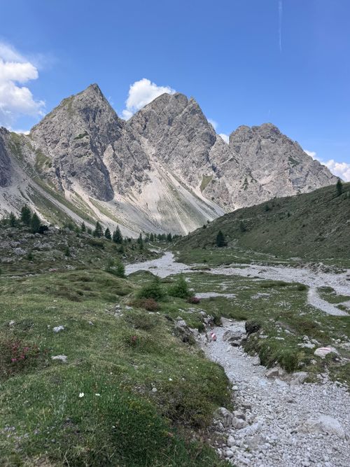 Free Breathtaking view of rugged peaks in Tyrol, Austria. Ideal for nature and travel enthusiasts. Stock Photo