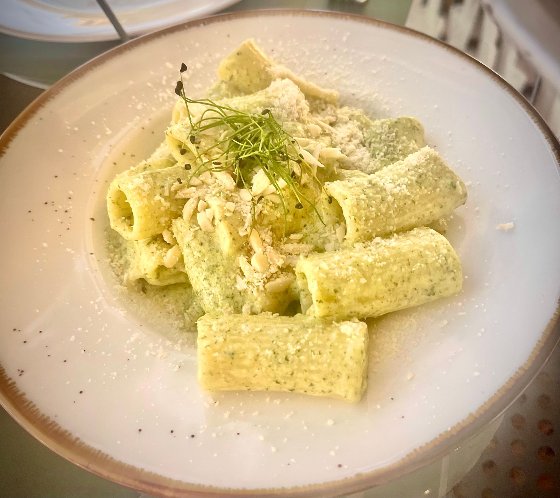 Pesto Soslu Makarna