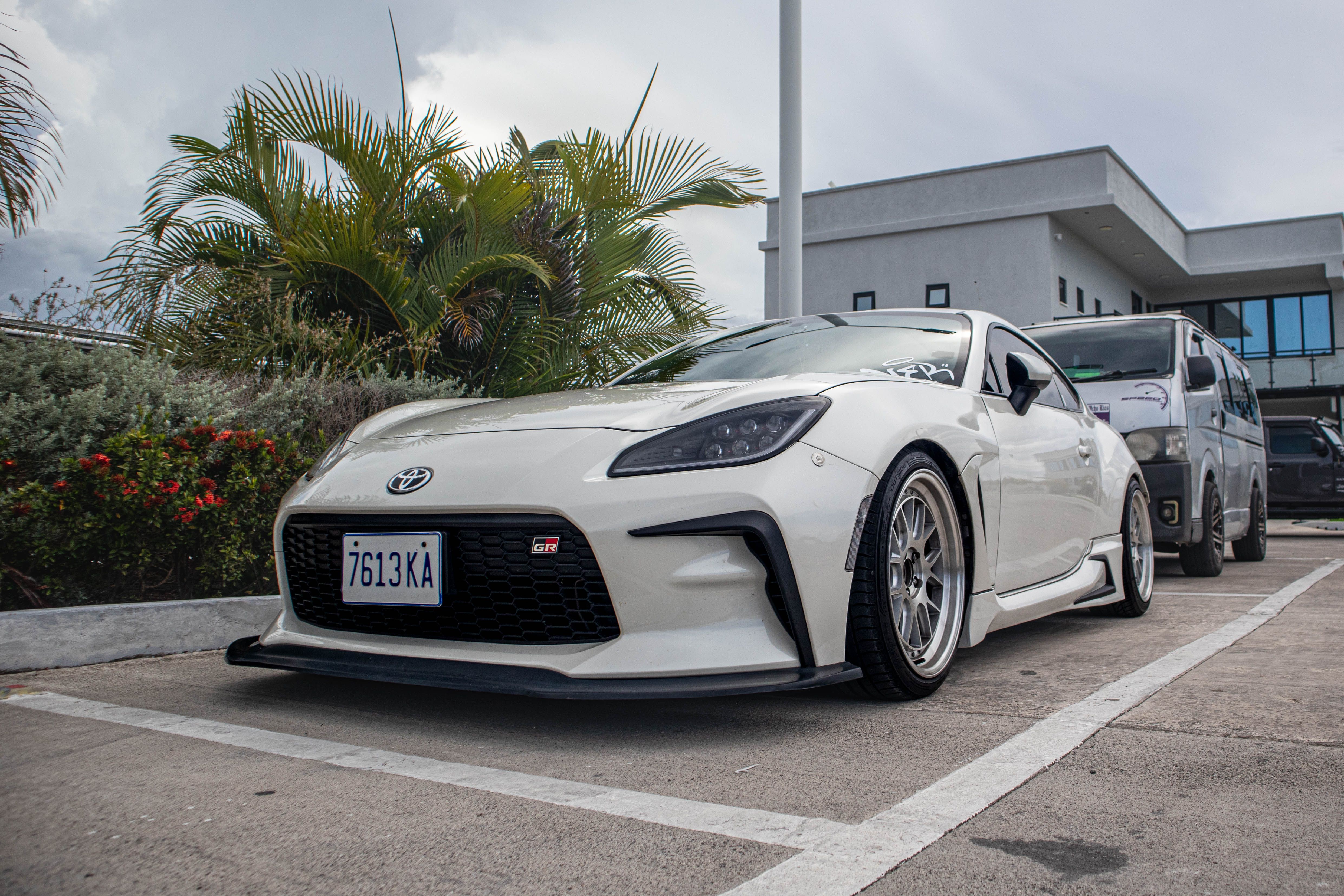 Toyota recalls over 500,000 hybrid vehicles for issue that can disable turn signals, hazard lights — Photo by hh meddia_ on P