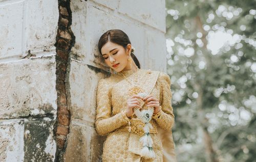 Thai Wedding Dress Photos, Download The BEST Free Thai Wedding Dress Stock Photos & HD Images