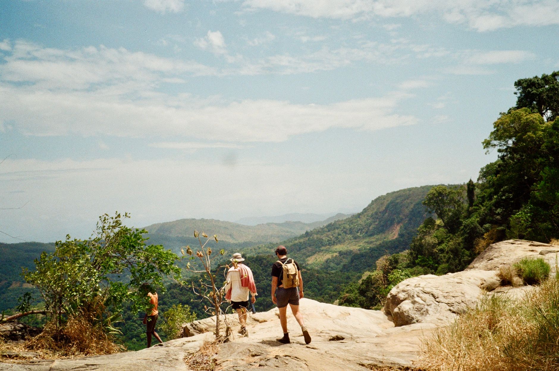 Best Places in Sri Lanka for Hiking and Trekking