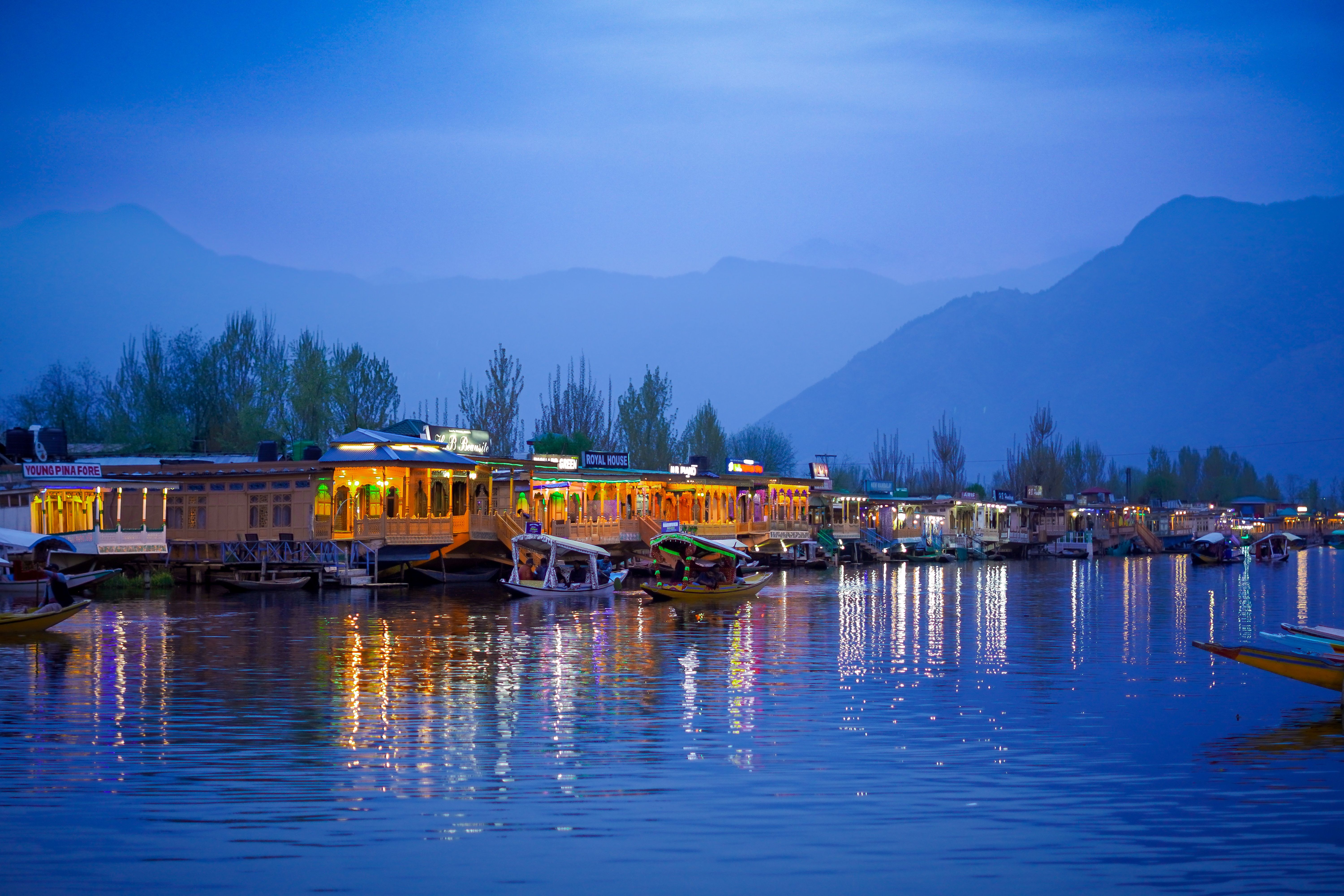 Kashmir Essential Kashmir journey