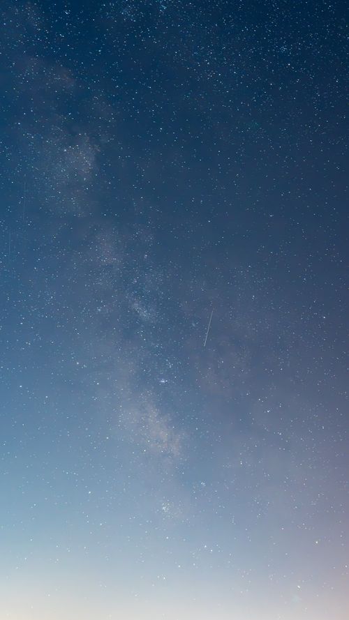 Free A stunning view of the Milky Way and stars over Yalova, Türkiye, captured at twilight. Stock Photo