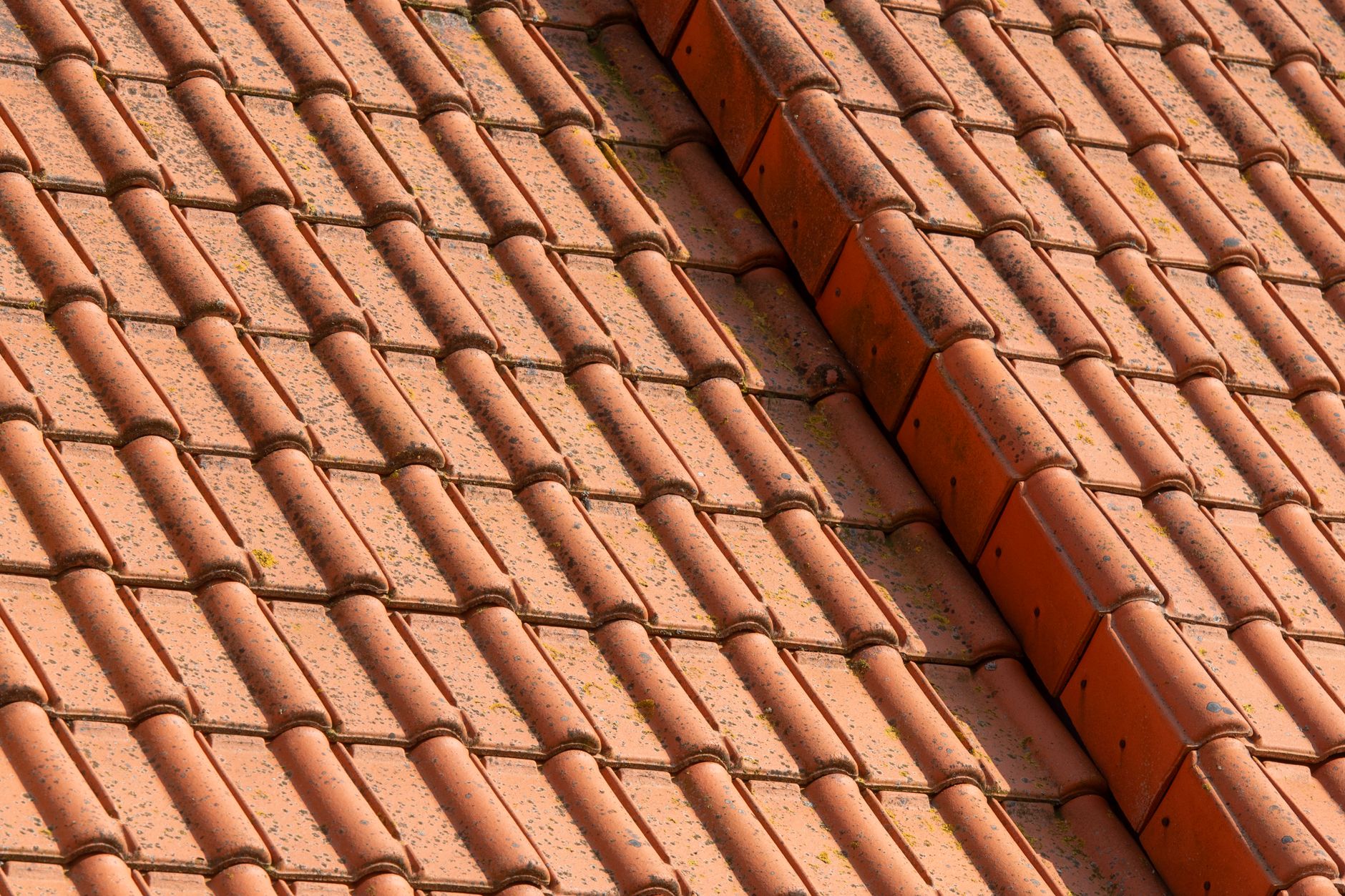 Concrete or Clay Tile Roof - Install or Repla contractors