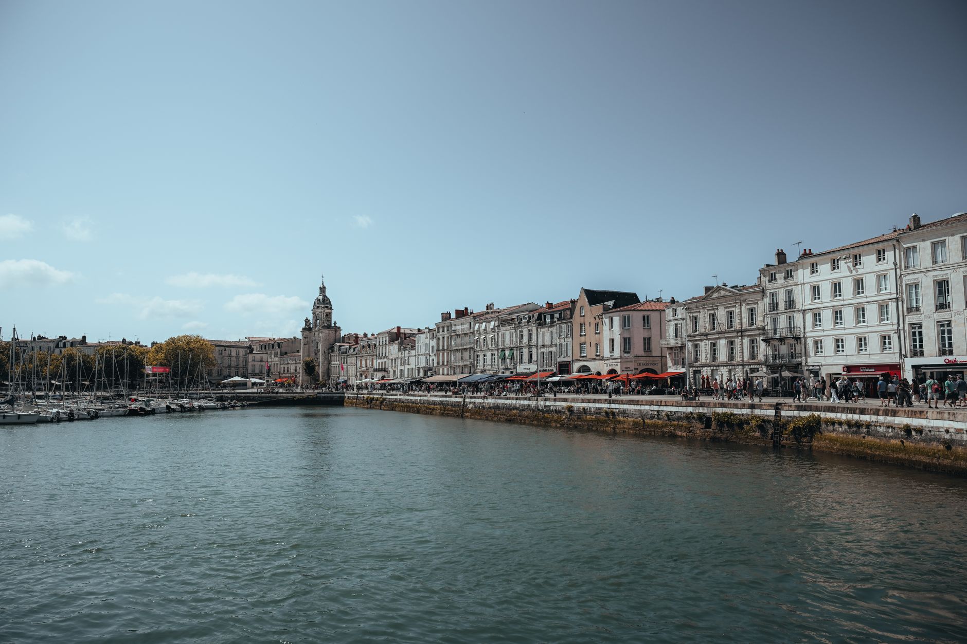 Airport transfers in La Rochelle Airport transfers in La Rochelle