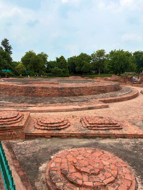 Free Explore the ancient brick ruins in Varanasi, showcasing historic architectural beauty. Stock Photo