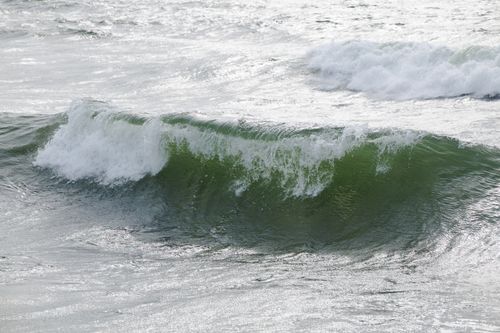 Free Captivating image of a green ocean wave crashing in Baltiysk, Kaliningrad, Russia. Stock Photo