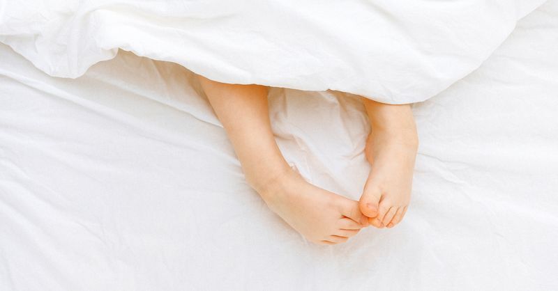 Alèse ou protège-matelas : quelle différence ?