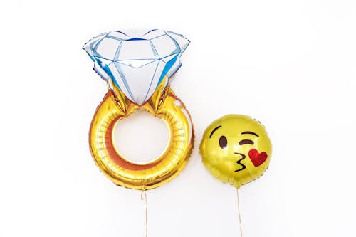 Ring And Smiley Balloons