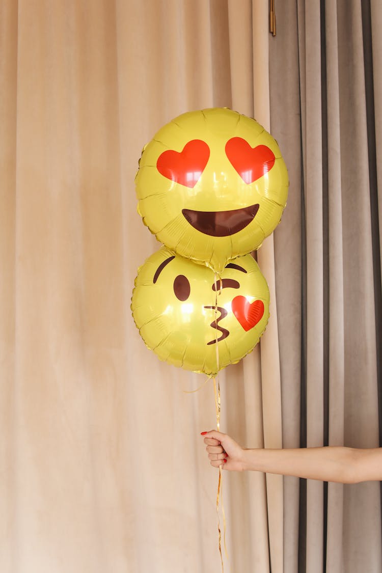 Foil Balloons With Emoji Icons 