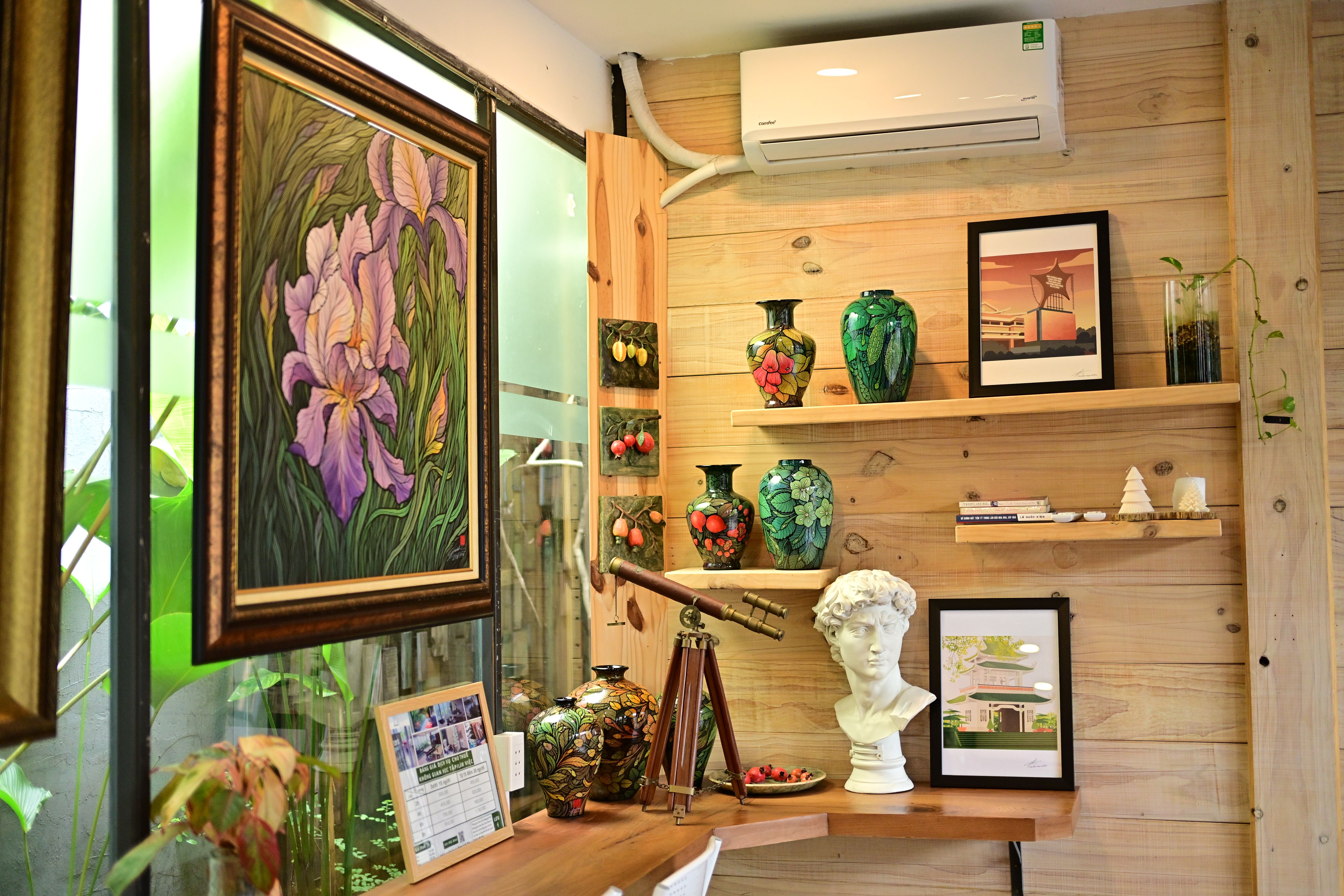 Interior design with wooden elements