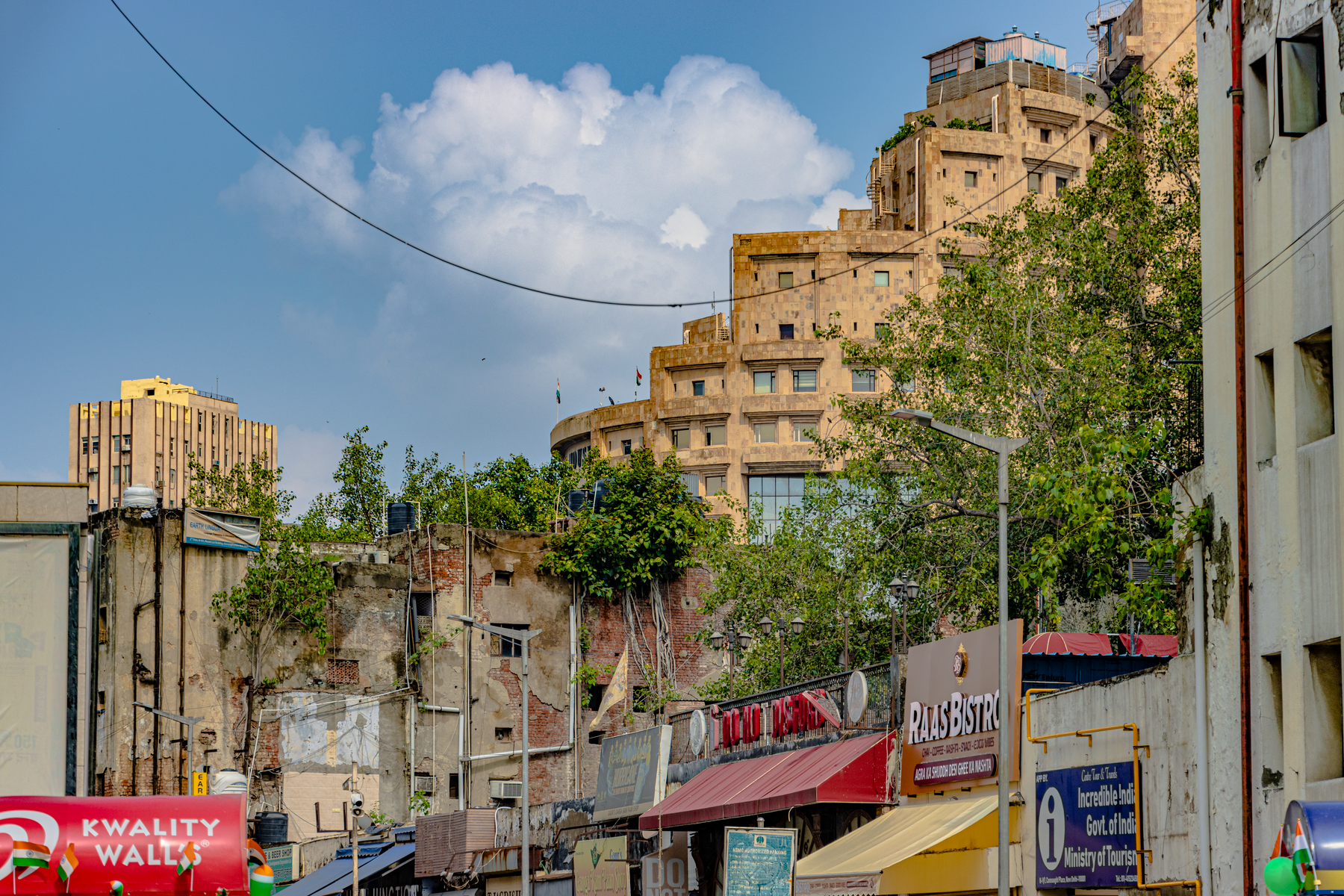 Best Hotels in Delhi NCR for Business Travellers: Where to Stay in Gurugram