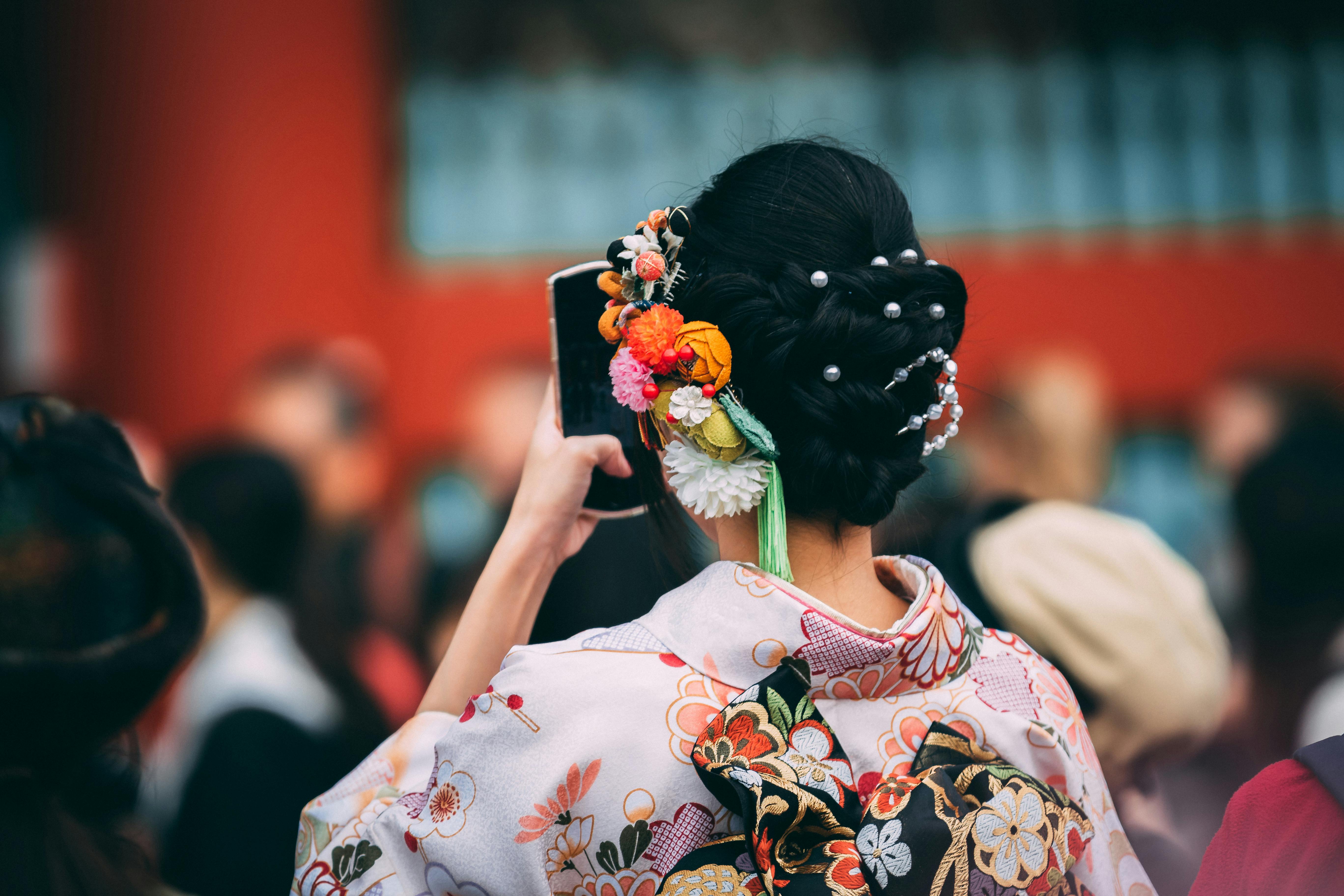 Fotos gratis : mujer, flor, primavera, ropa, kimono, festival, tradicion,  disfraz, geisha, K, Uno hecho a mano 4928x3264 - - 1393049 - Imagenes  gratis - PxHere
