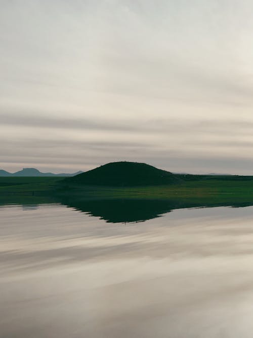 無料 丘, 反射, 水域の無料の写真素材 写真素材