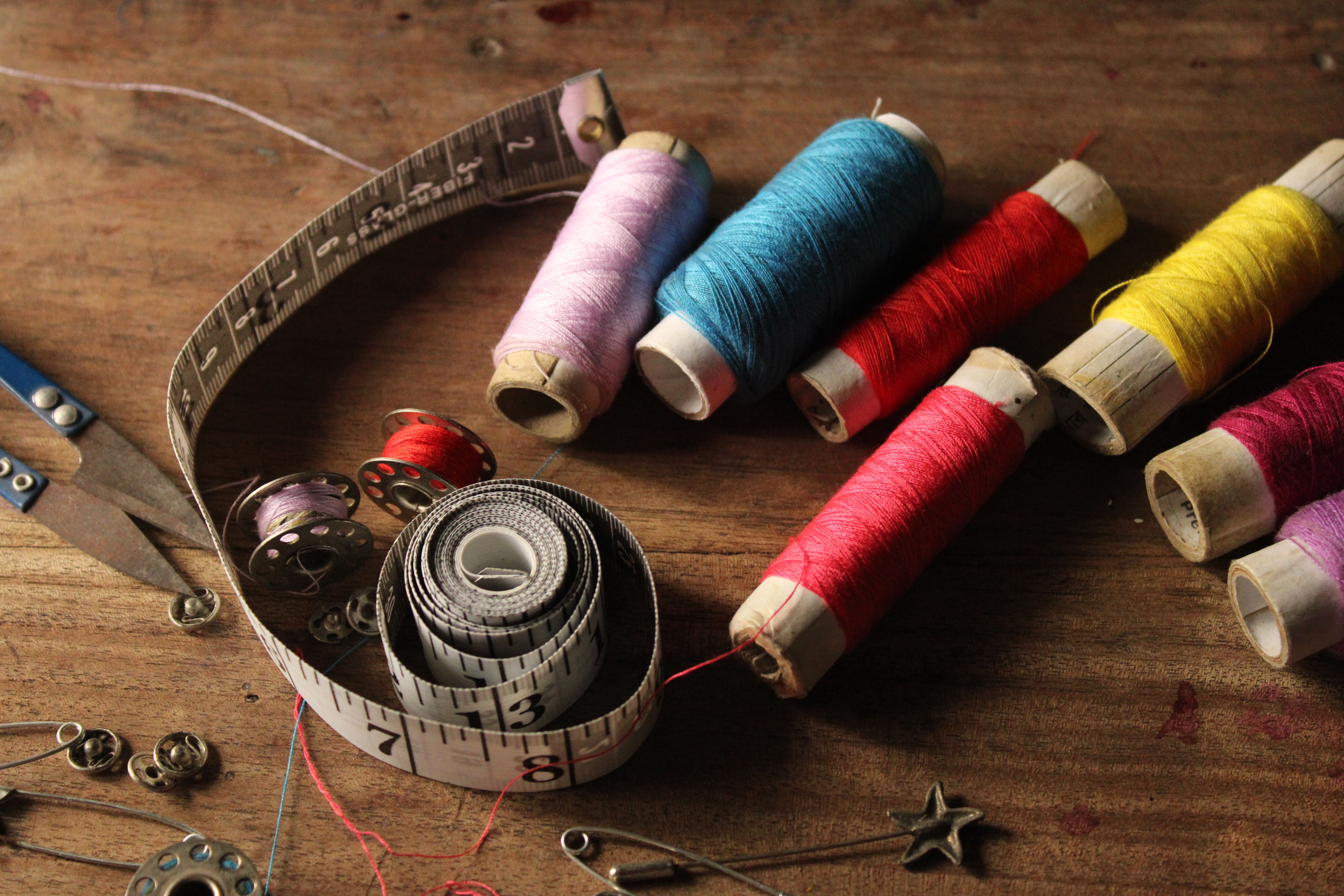 Crafts and Hobbies Are Winning the Battle for Americans’ Paychecks — Photo by Jahra Tasfia Reza on Pexels