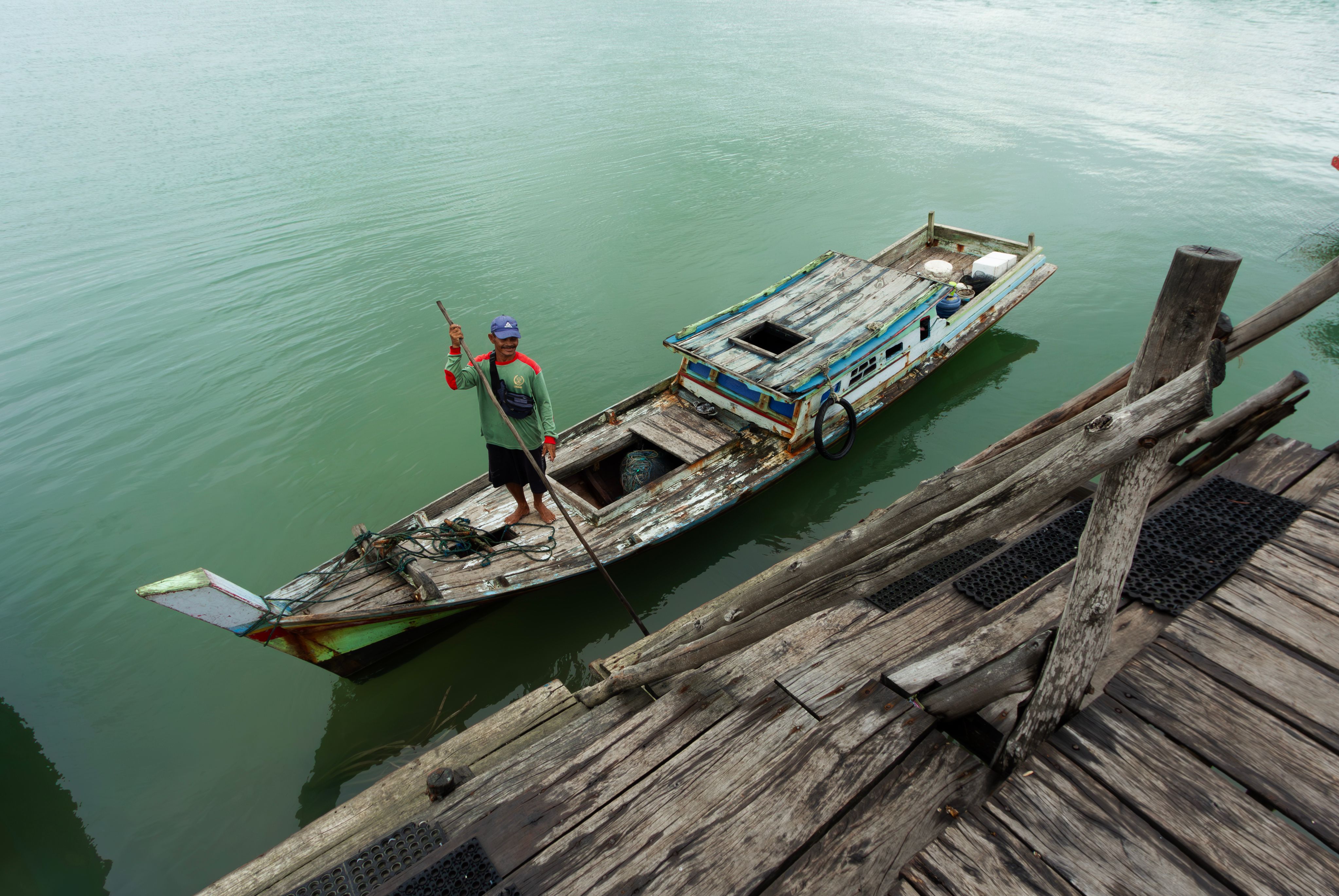 Kolong Timah Koba: Jejak Lubang Tambang yang Kini Jadi Danau Wisata