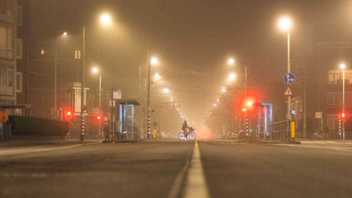 Comment choisir un éclairage de sécurité pour rouler en ville en 2026
