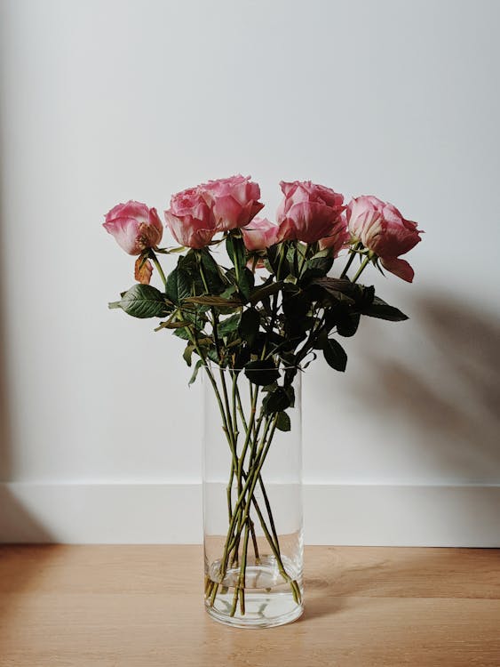 Pink Roses in Clear Glass Vase