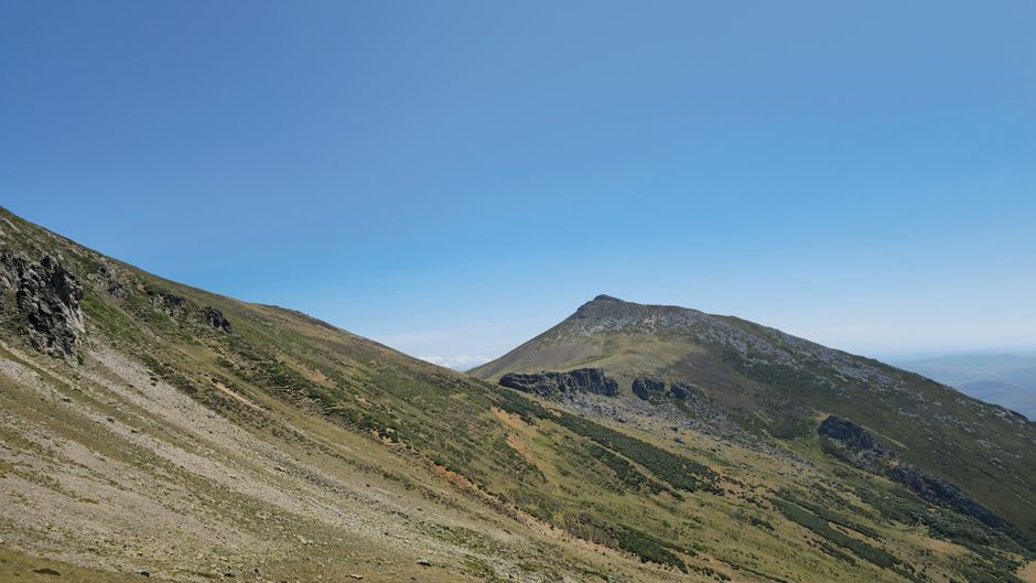 Beautiful mountain landscape in Castilla y León, Spain under clear blue sky.