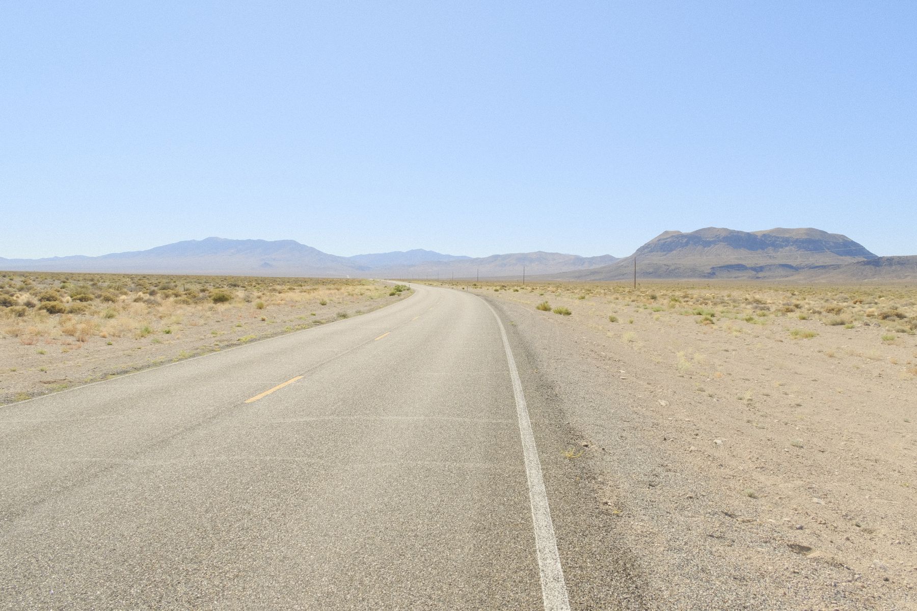 Getting to Nevada for Thanksgiving 2026: Flights, Roads and Parking
