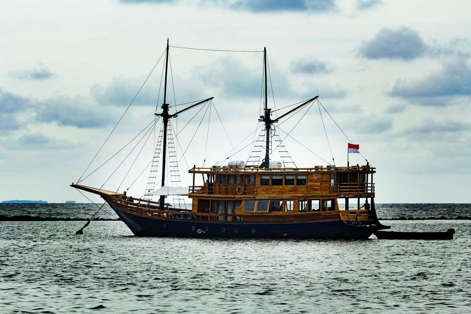 Phinisi schooner at sea