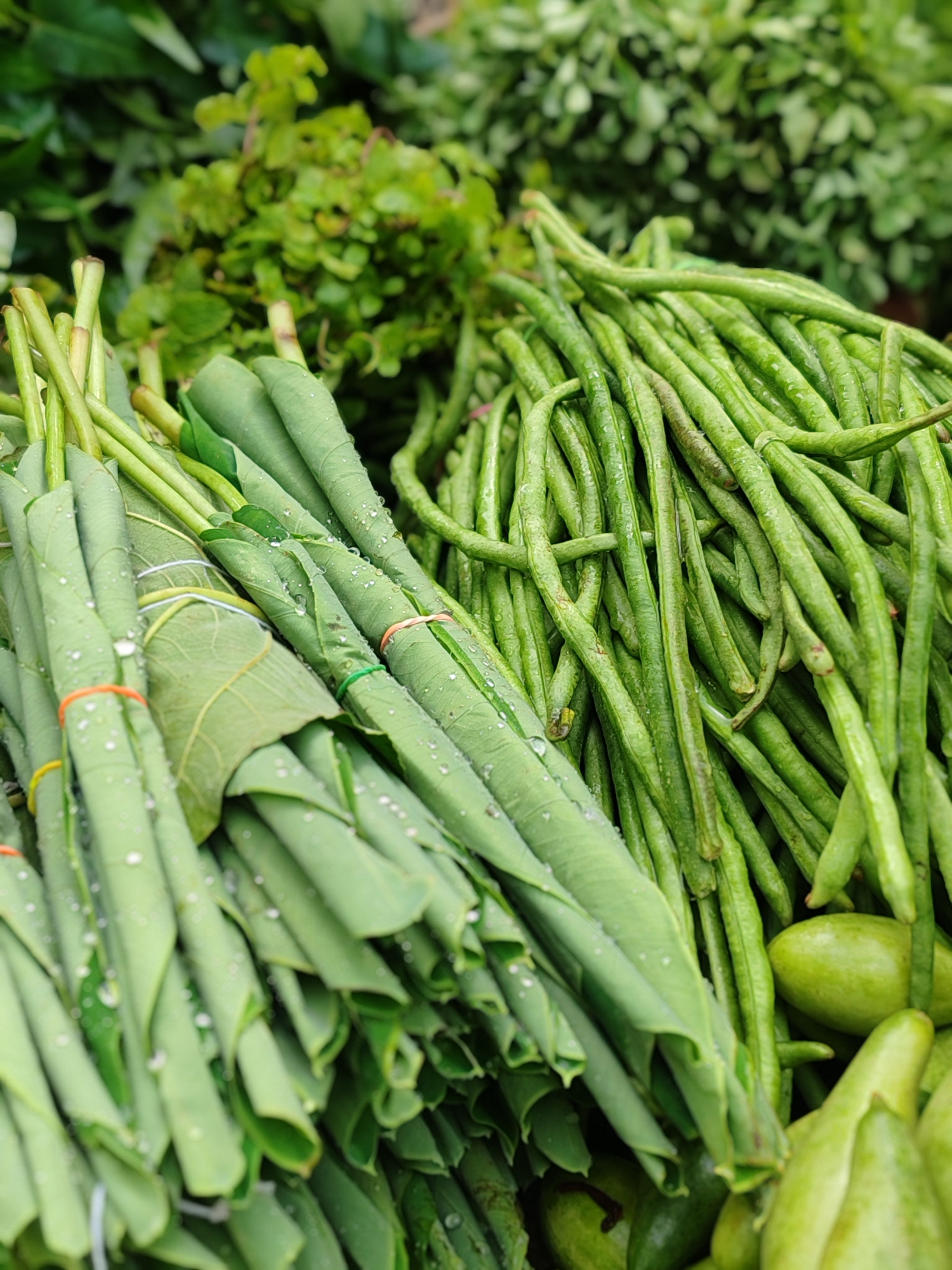 Verduras e Folhas (unid.)