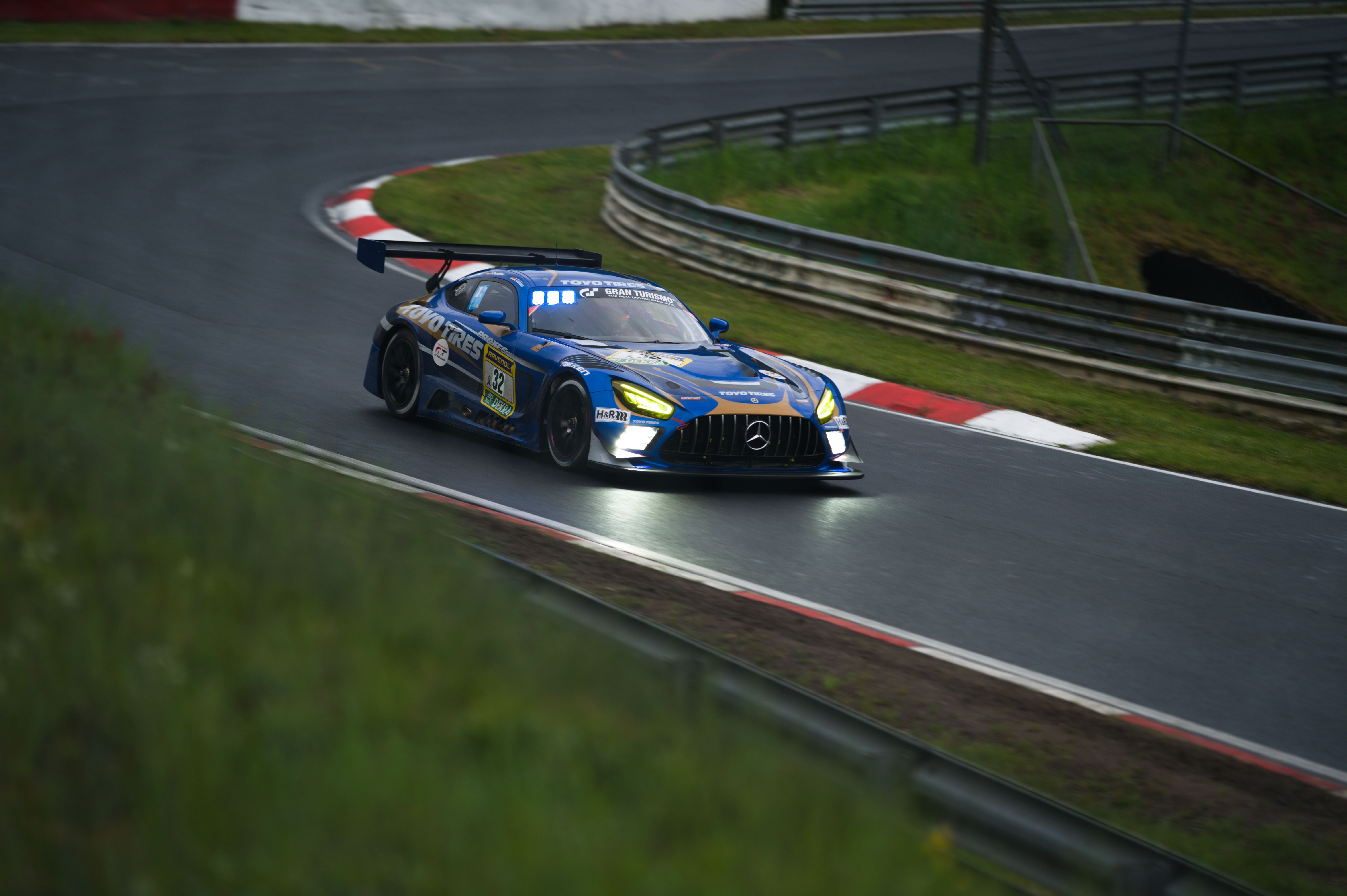 The A43 and the approach to the circuit — Platinum Chauffeurs