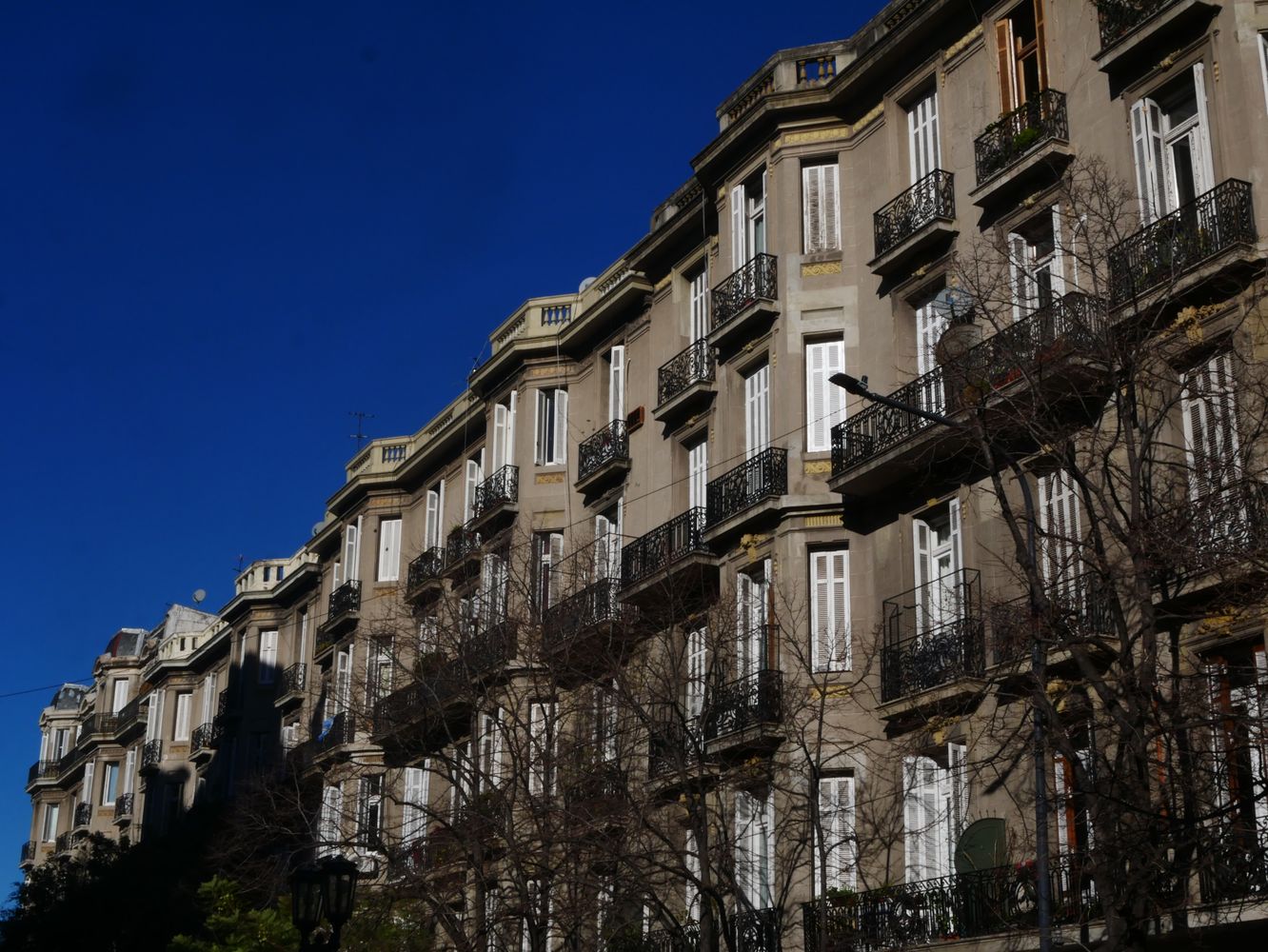 Airbnb Grows 17% as EU Rental Registration Deadline Nears
