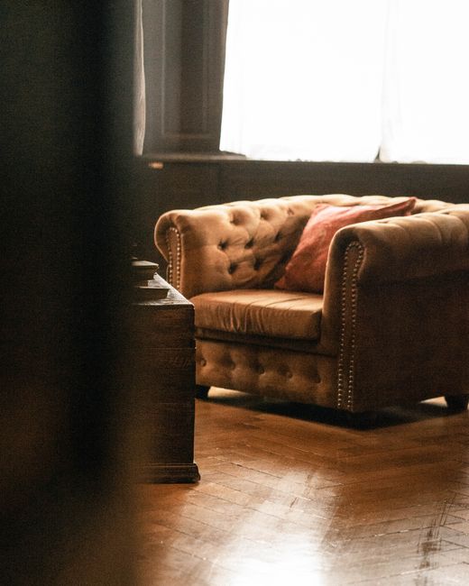 Exploring the Elegance of Lounge Chairs in Modern Design