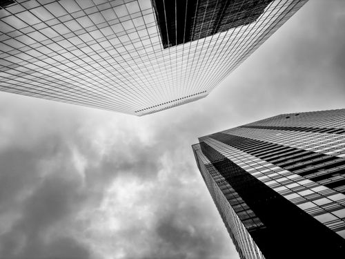 Free A striking black and white photo of Chicago skyscrapers under a cloudy sky, showcasing modern architecture. Stock Photo