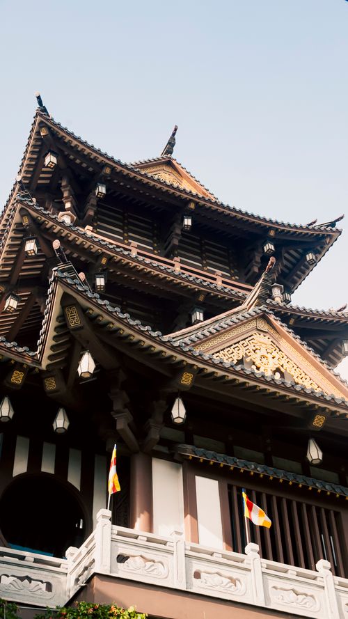 Free Detailed shot of a pagoda highlighting traditional Vietnamese architectural elements. Stock Photo