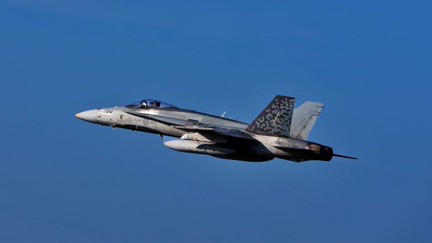 Canada Bought Spy Planes Before Knowing They'd Work, Records Show
