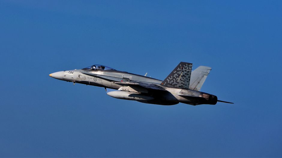 Canada Bought Spy Planes Before Knowing They'd Work, Records Show