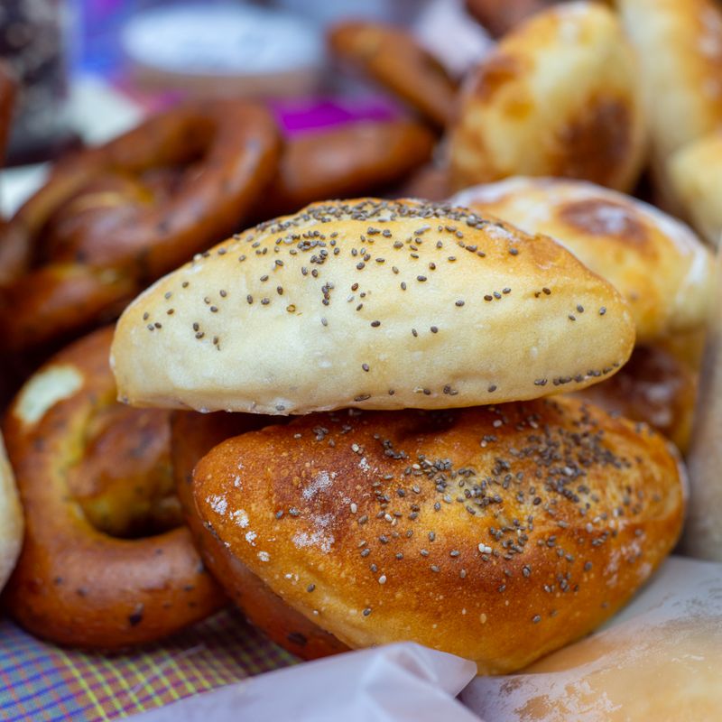 Homemade Chewy Bagels with Malt and Honey