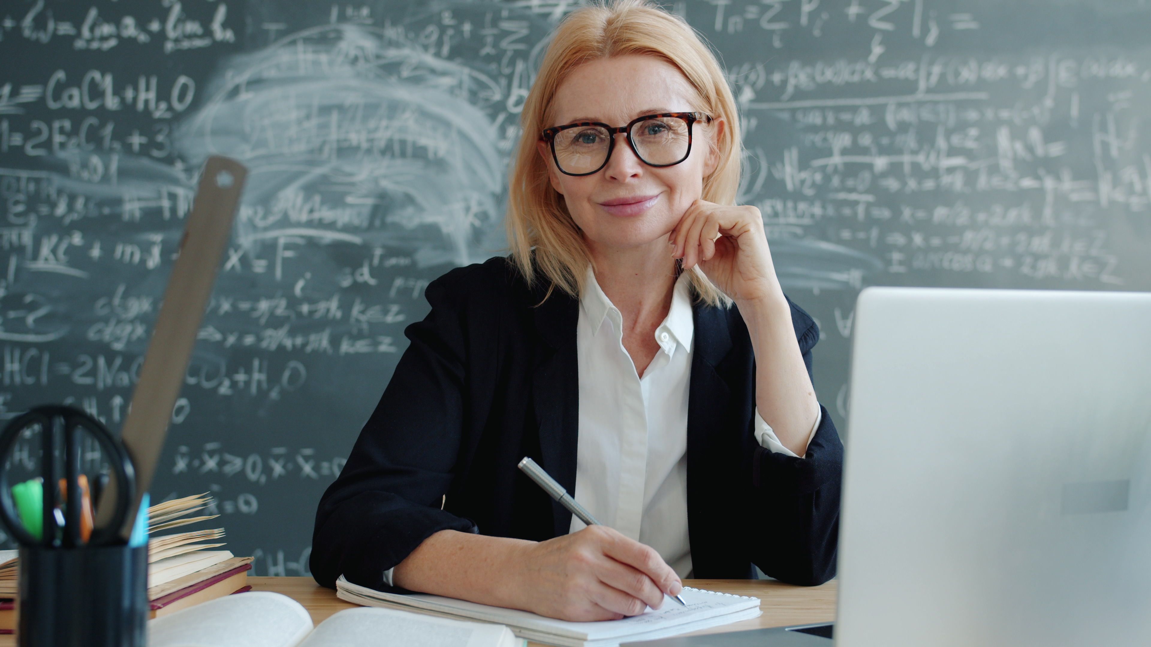 Professional Certificate in Proposing An Effective Structure For Building Efficient Relationships With Stakeholders