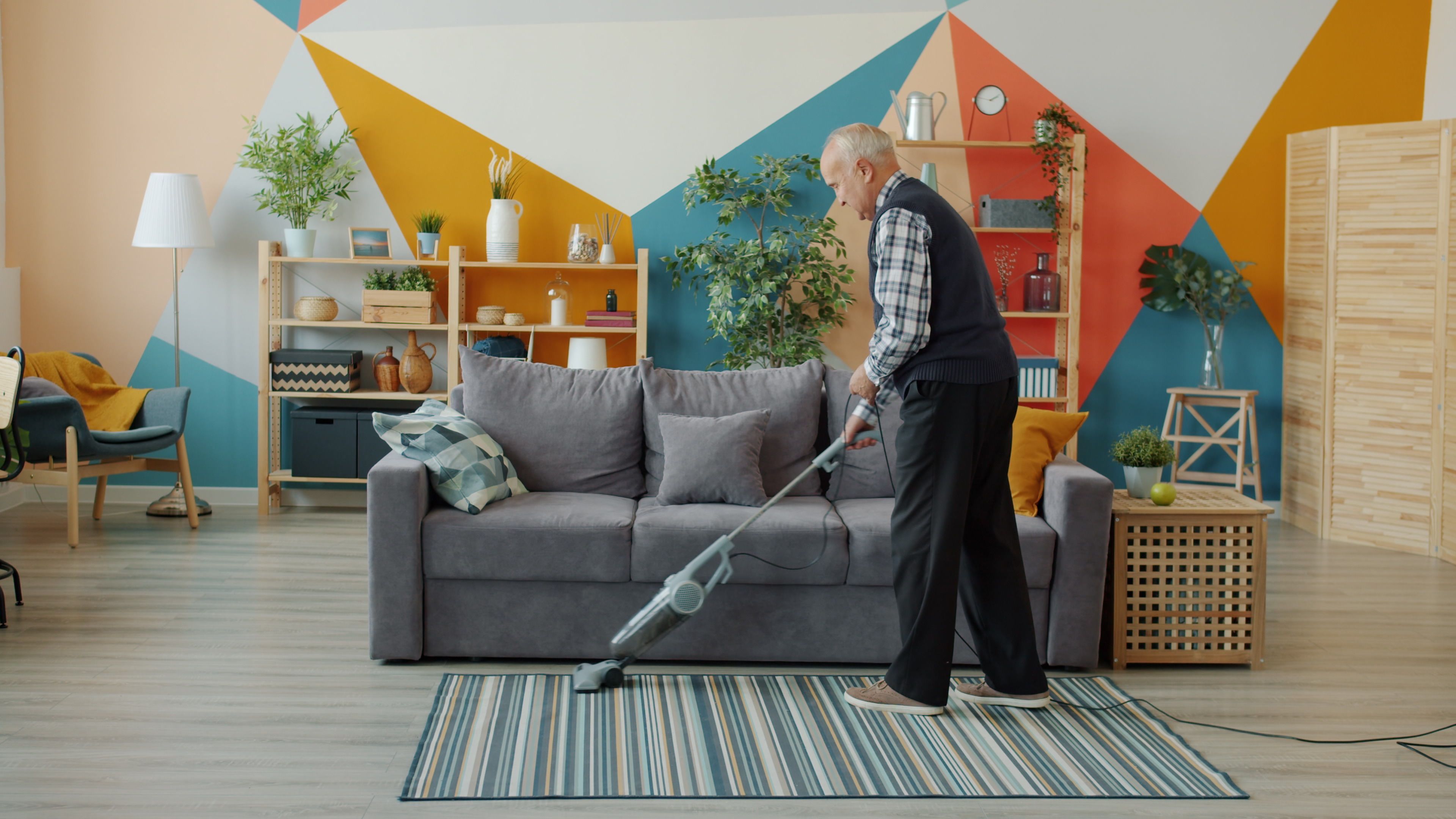 cleaning organization — Photo by Vitaly Gariev on Pexels