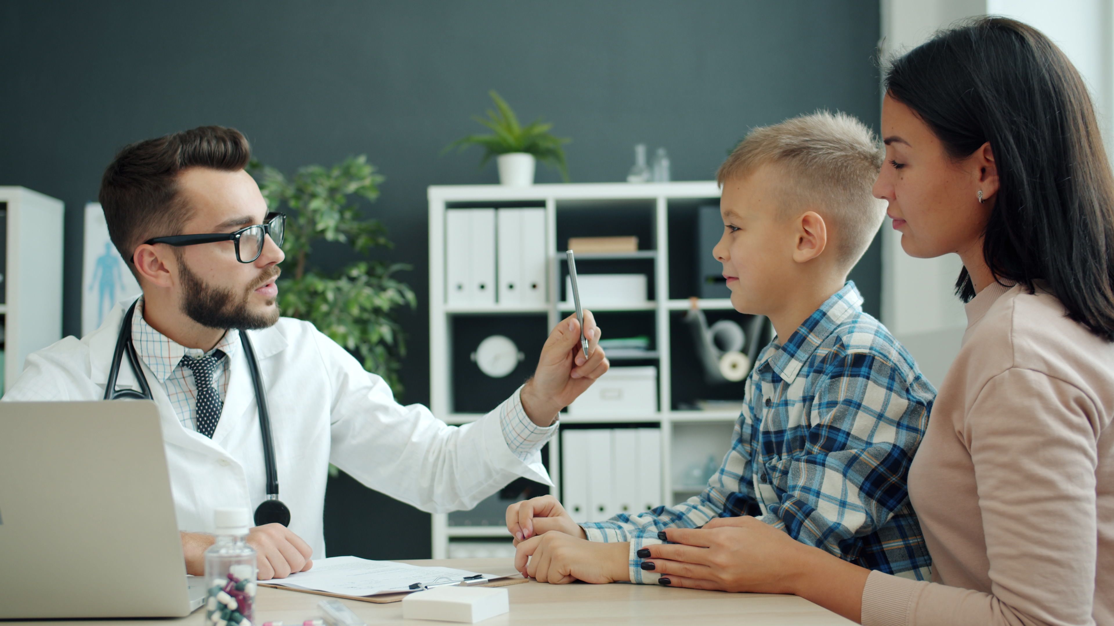 Surprised doctors find 10-inch worm in man’s groin during elective surgery — Photo by Vitaly Gariev on Pexels