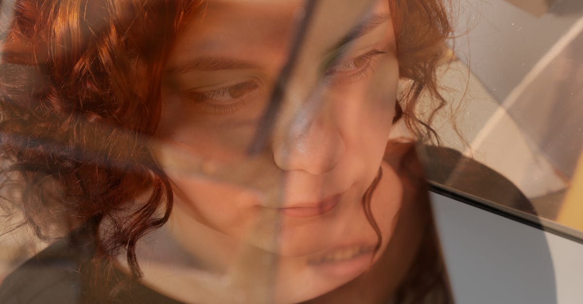 How to create a mirror from glass