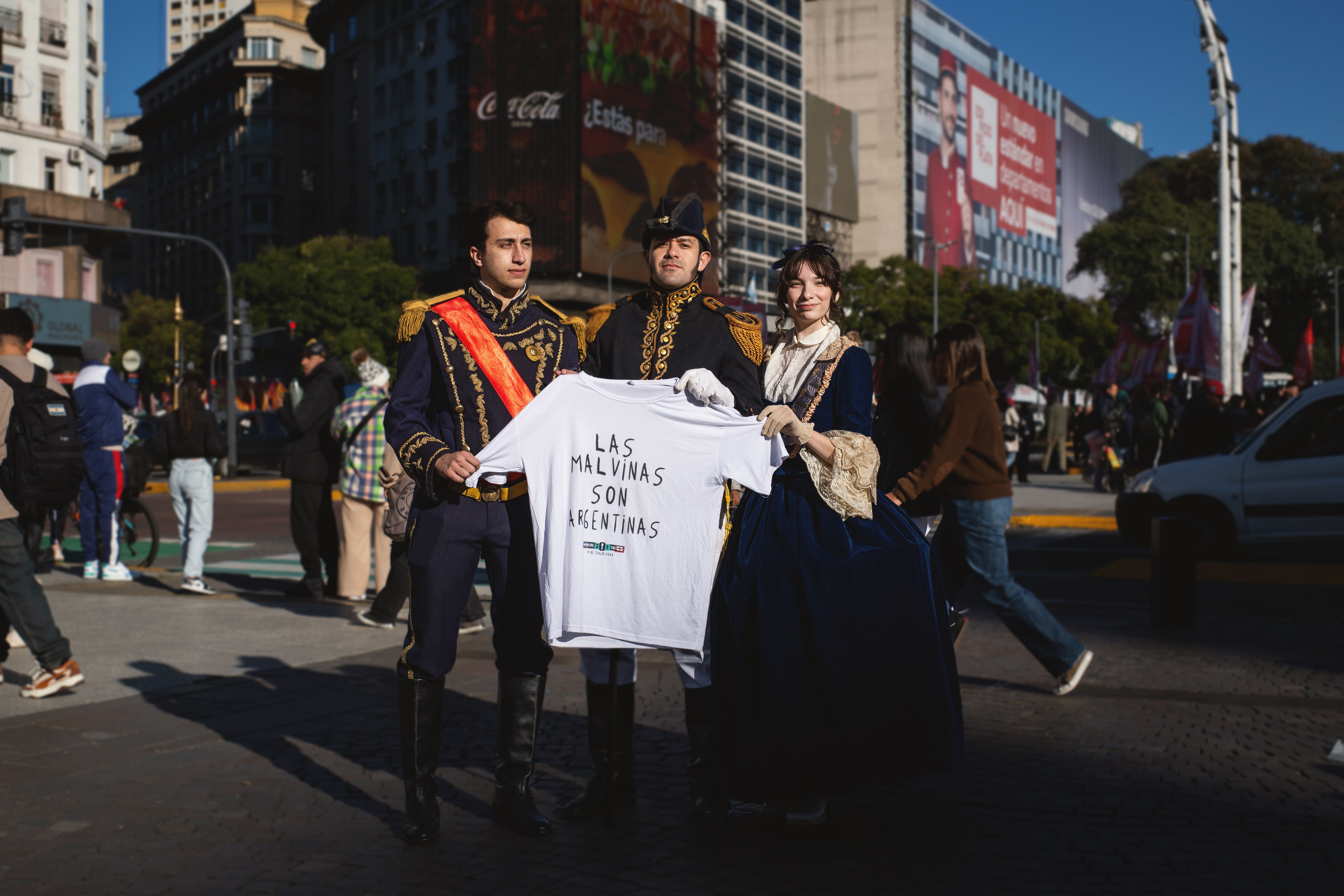 Protesters in Argentina urge tech billionaire Peter Thiel to leave
