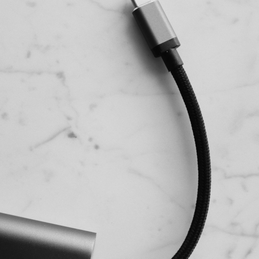 Cabo USB-C reforçado 60W · 1m/2m